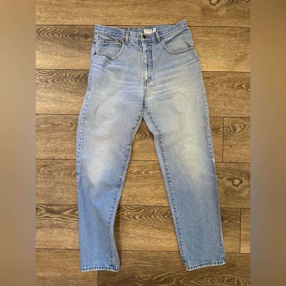 Vintage Jonathan  G medium wash Jeans SZ 34/33”